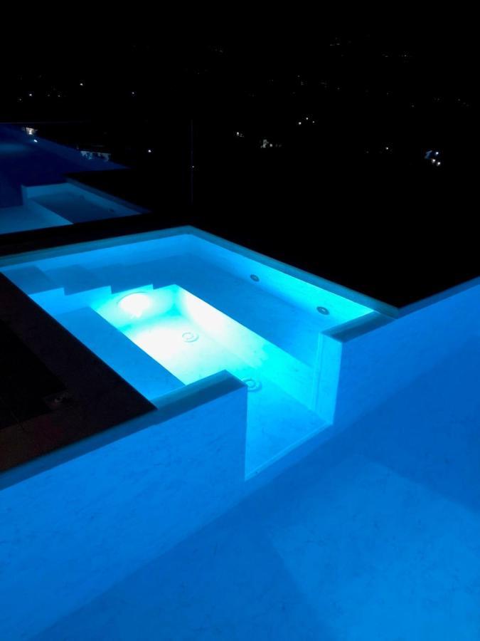 Villa Mirascopello 卡斯泰拉马莱 外观 照片