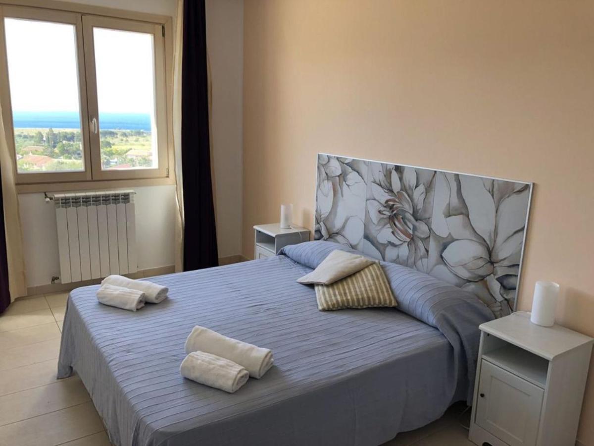 Villa Mirascopello 卡斯泰拉马莱 外观 照片